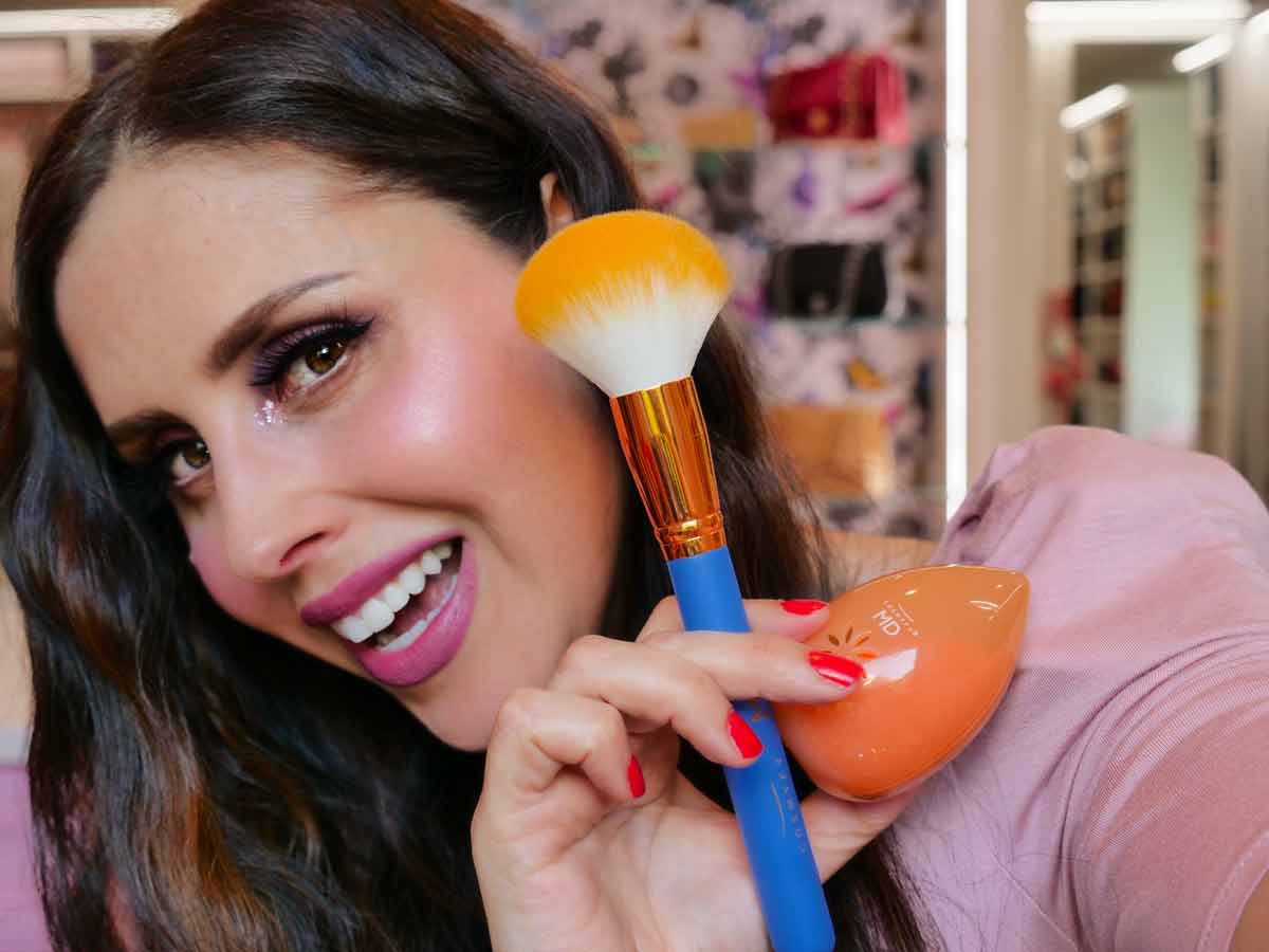 set pennelli viso con beauty blender