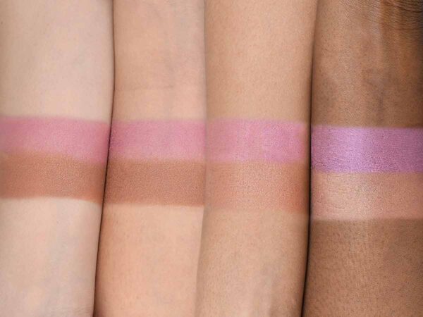 Applicazione blush in stick